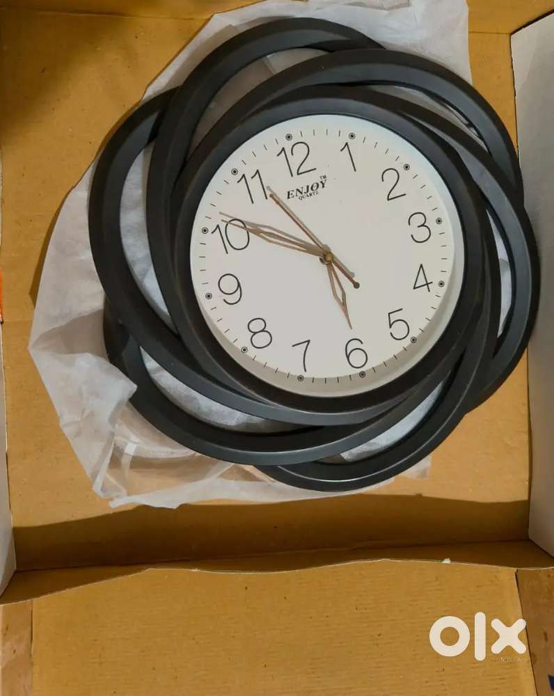 Wall clock