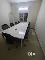 Custom-Made conference Tables – Direct from Manufacturer