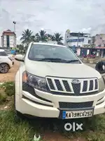 Mahindra XUV500 2012