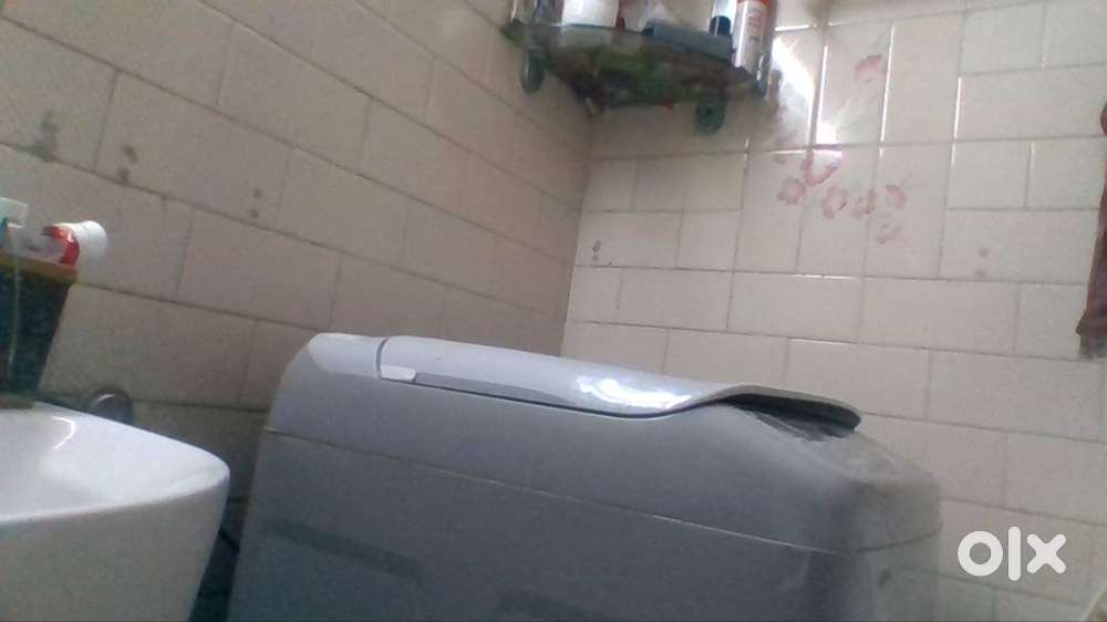 Samsung 7 kg, Fully-Automatic Top Load Washing Machine (WA70A4002GS/TL