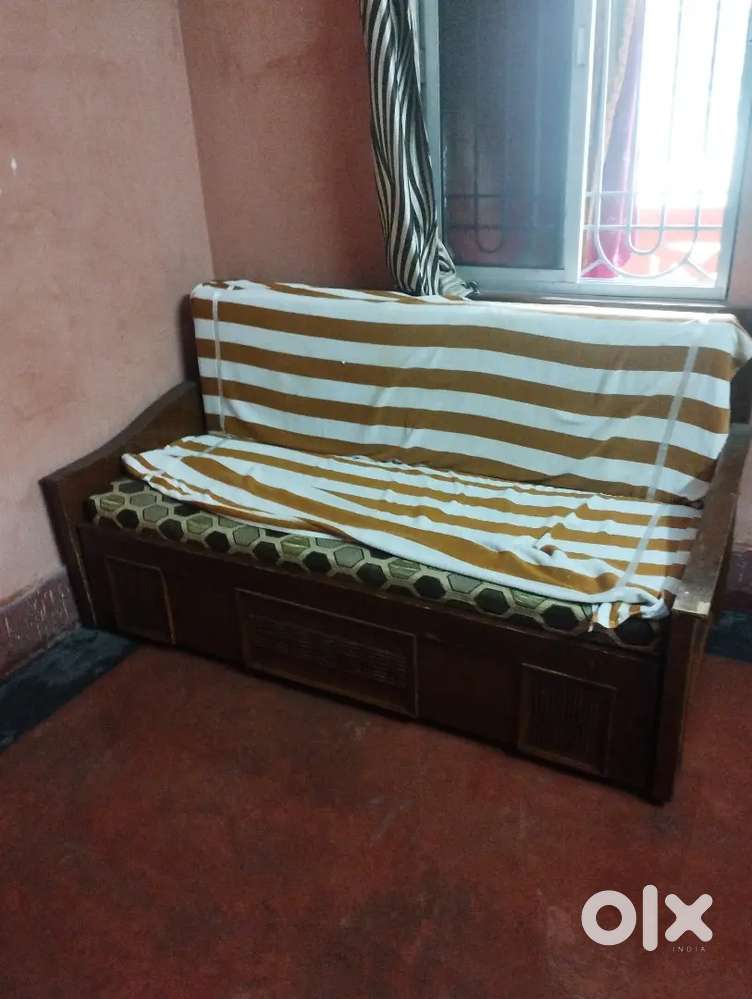 Sale sofa come bed