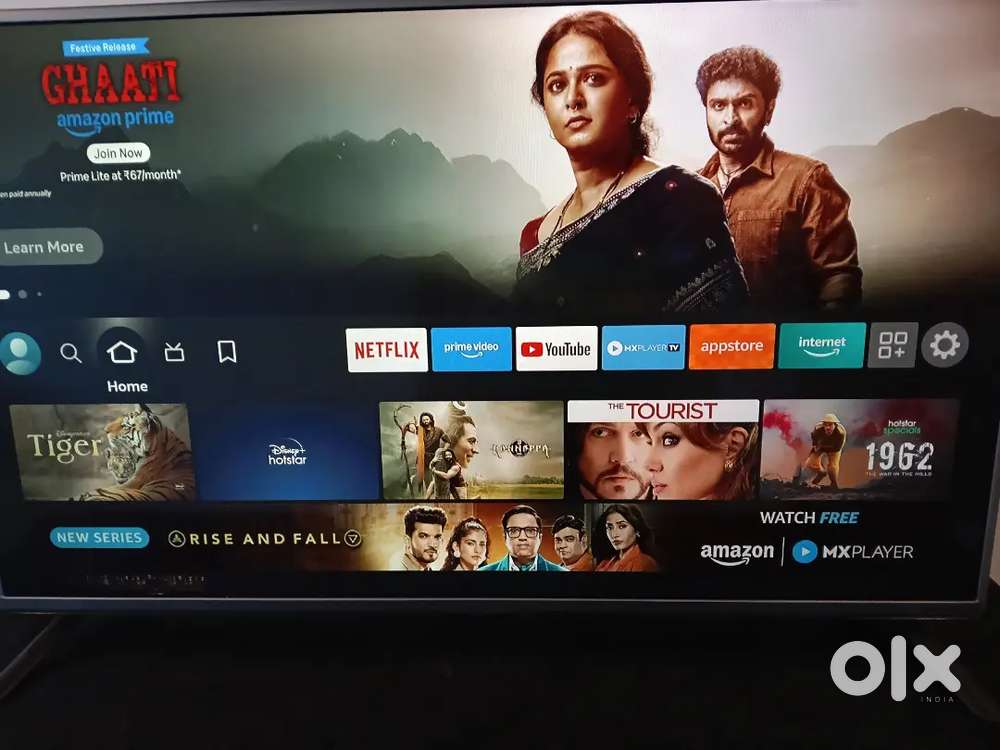 LG 42 inches led tv & airtel xstream smart box