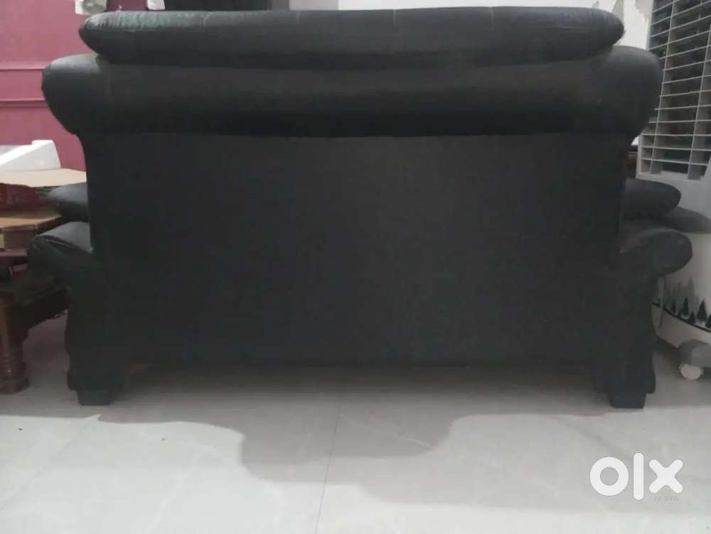 Six seater sofa set bilkul new h