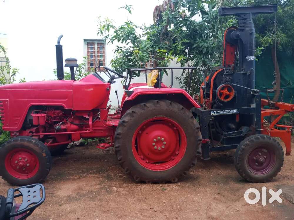 Mahindra 275 + Borewell Drilling Rig Machine