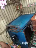 AUTOMATIC KAR RAHA HAI MACHINE