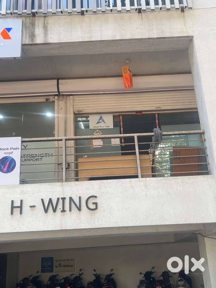 Female Hospital Relationship Executive