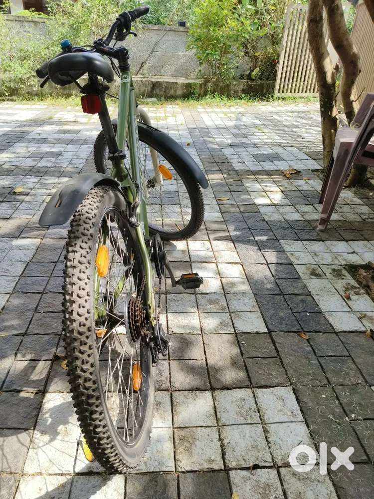 Decathalon rockrider bycycle