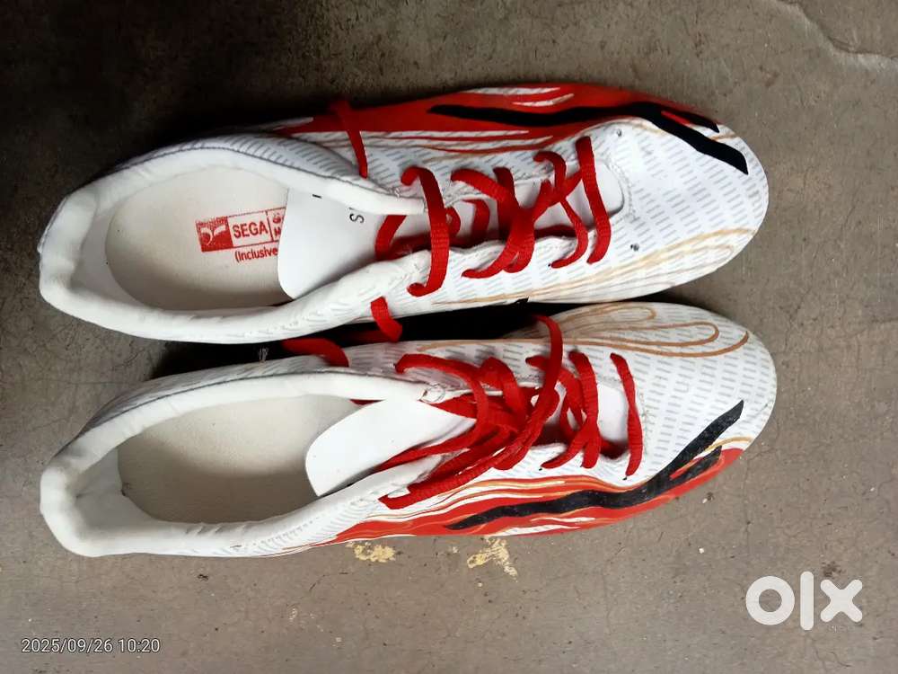 I want to sell my brand new sport shoe with free sport shock