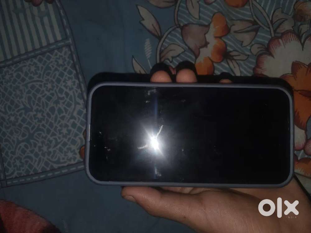 Iphone 13 4/128