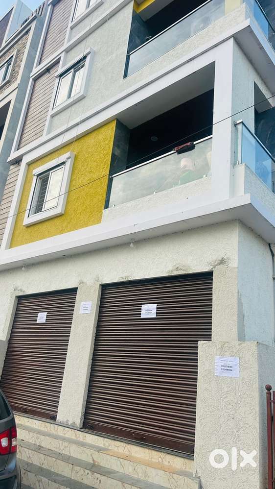 Commercial shop fot rent
