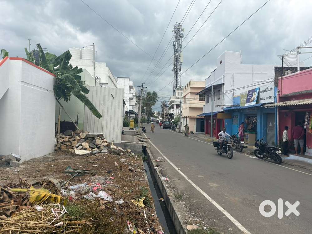 Urgent sale for land and house