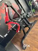 Glute kick machine