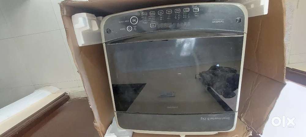 LG  washing machine front load smart inverter 6.2 kg