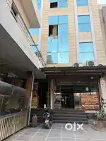 Showroom (Running business for rent)