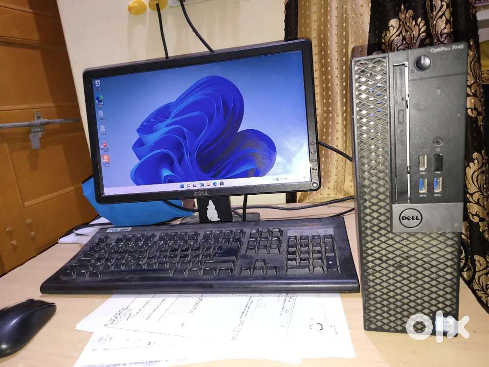 Dell PC computer
