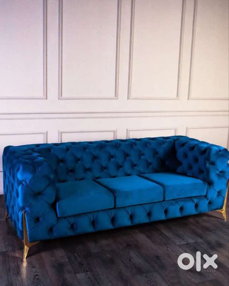 3 SEATER AVAILABLE IN STARF FURNITURE