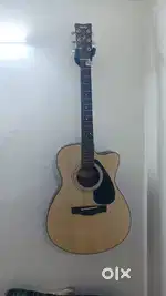Yamaha guitar new condition