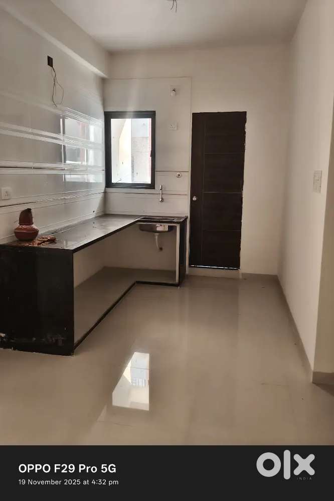 Brand New 3BHK Semi Furnished Flat On Rent at bhayli..15000