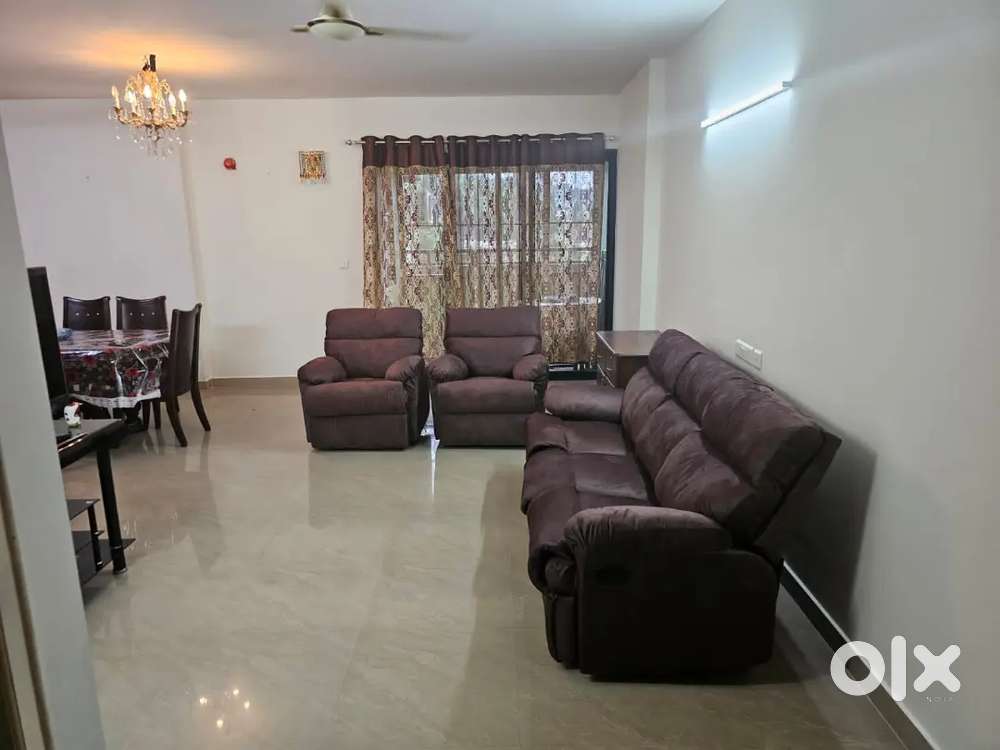 2bhk fully furnished kalamassery300mtr edapally6klm kakkanad6klm