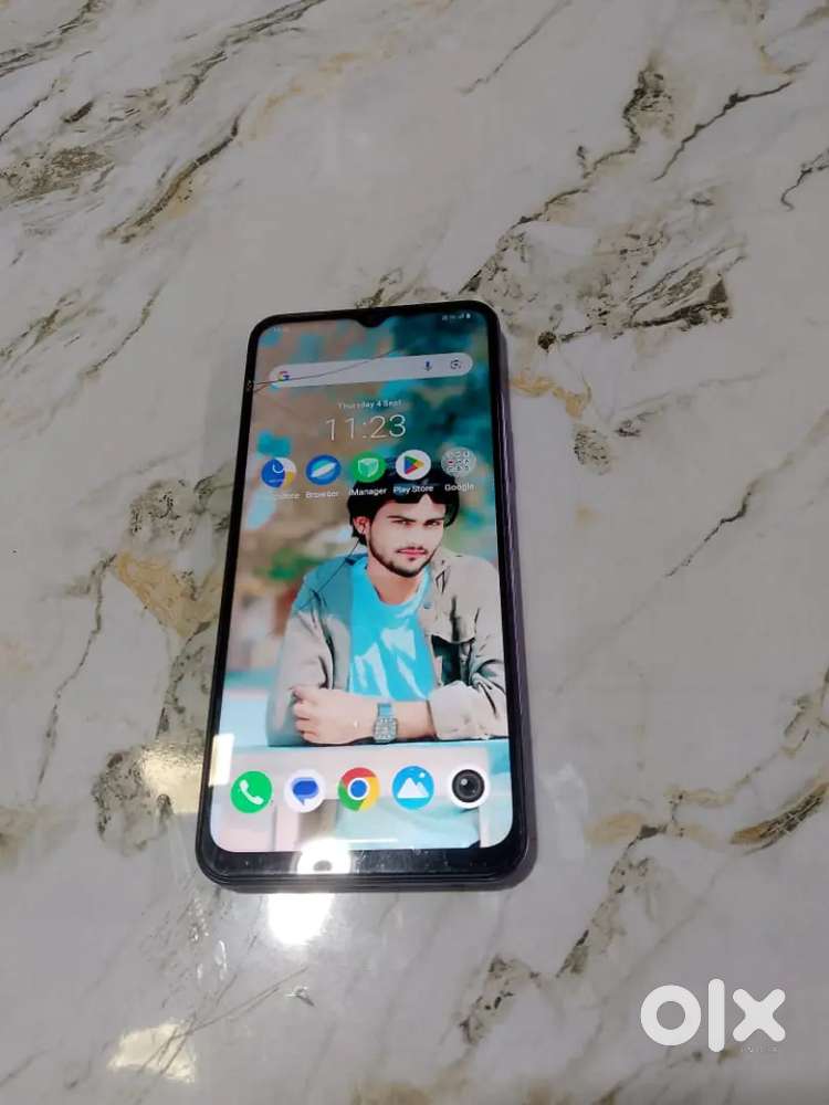 Vivo Y28s.5g 4+4 .128 gb ram