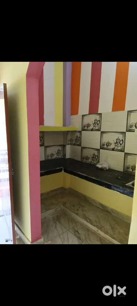 2 bhk house available for rent