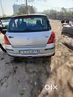 Swift vxi 2010 car