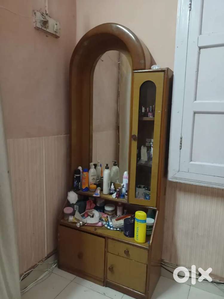 dressing table -2500,sofa-1500
