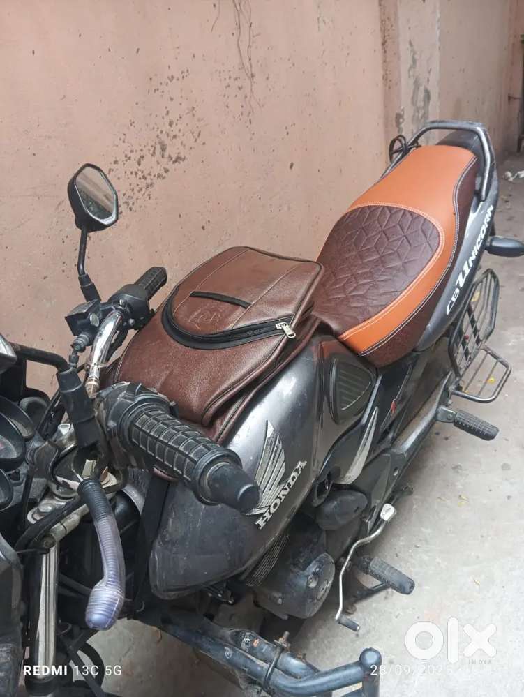 Well maintained unicorn bike