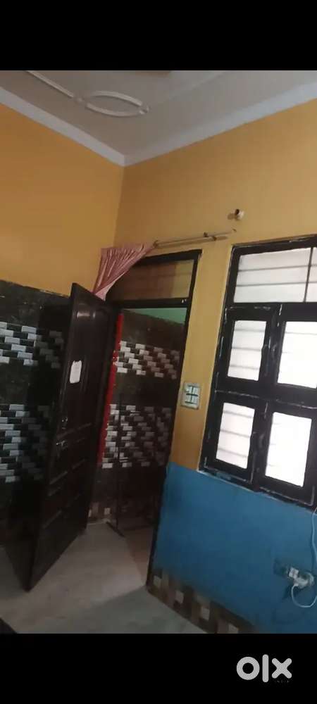 2 weeler parking Available