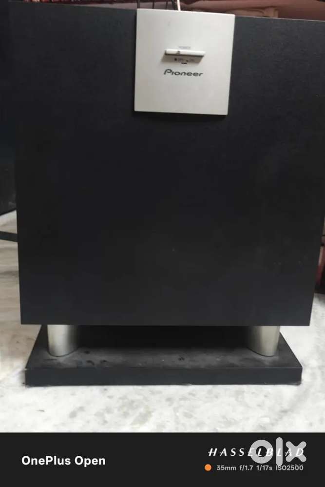 Pioneer power subwoofer