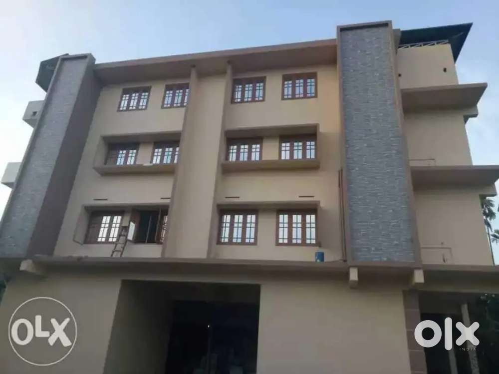 1 BHK rent @ Pallikkara 5 Km from Infopark