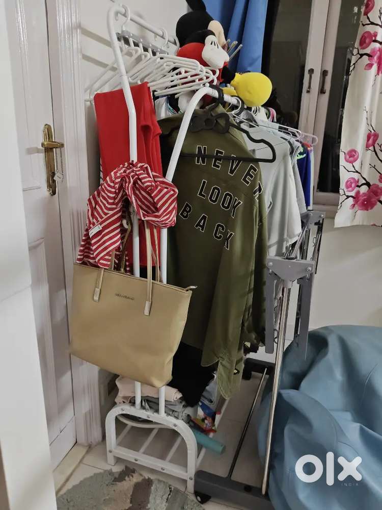 Cloth racks/ hanger