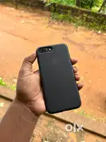 7 PLUS 128 GB