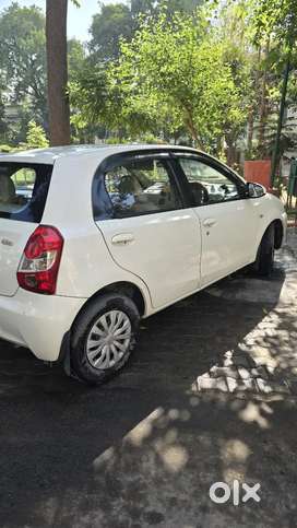 Liva Genuine running car good condition