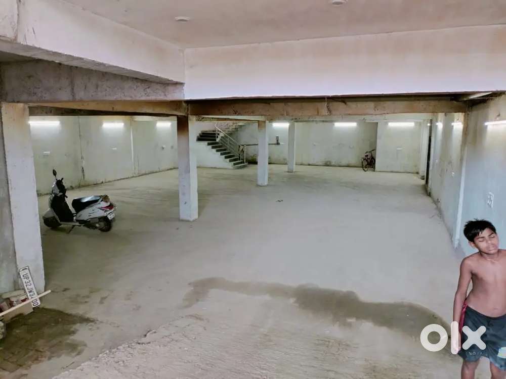 3000 sqft hall kursi road