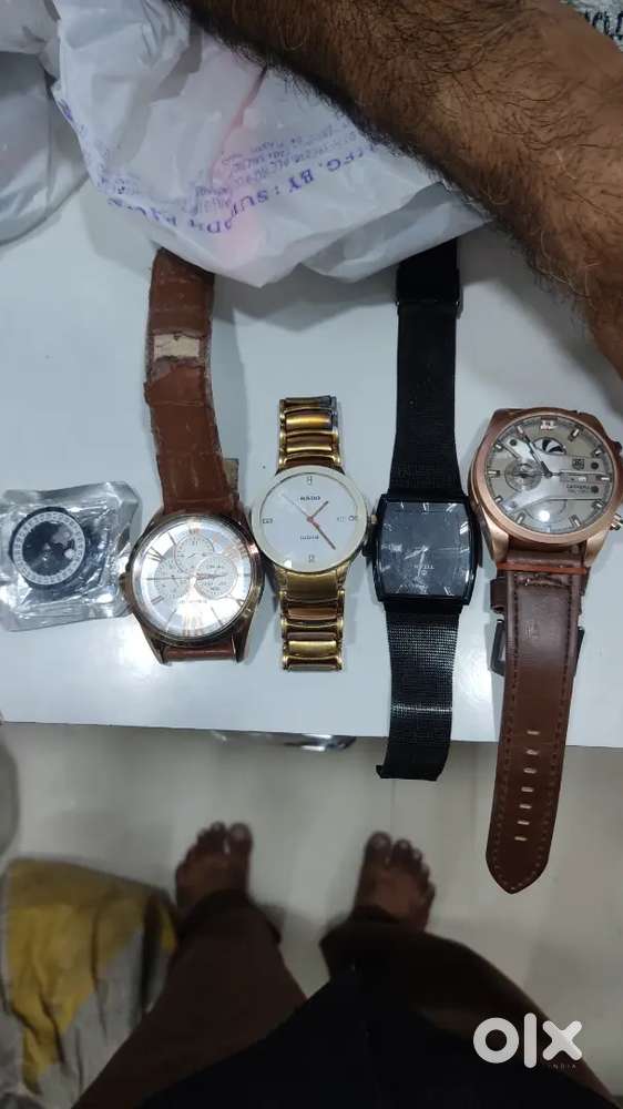 Wrist watch ke parts lana le jana hai Fresher ladka chahiye