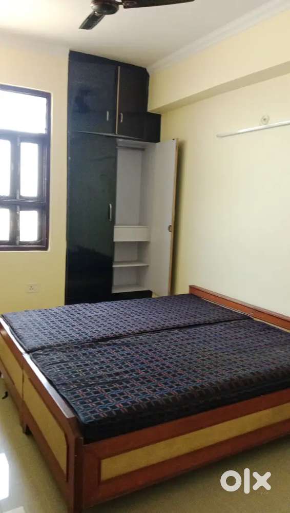 2bhk flat 2floor fully furnished Fully independent