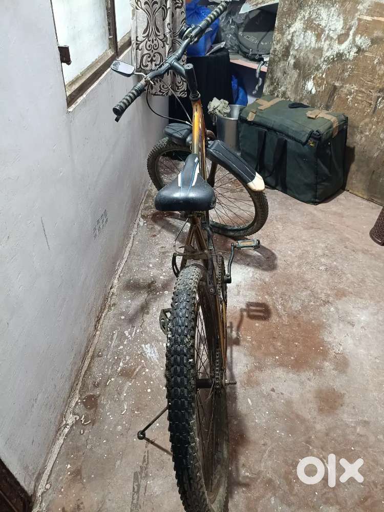 Smooth ride perfect for daily use  with bill