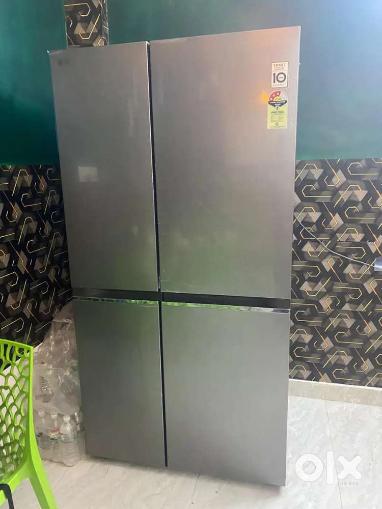 LG 655 L Frost-free smart inverter double door side-by-side fridge