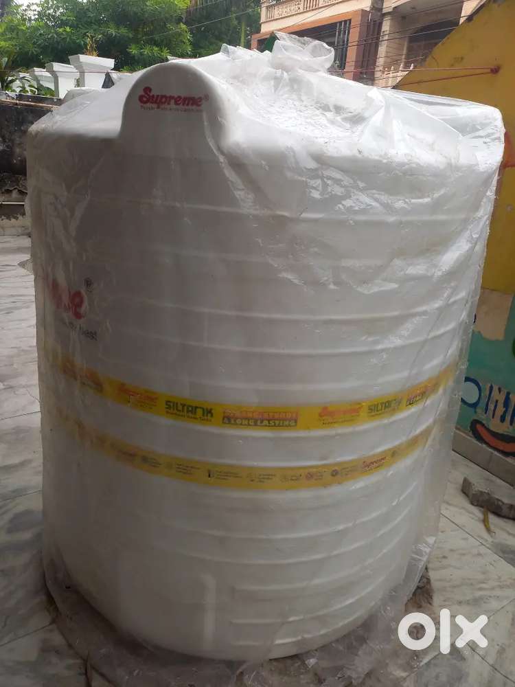 Supreme 1500 litre water tank