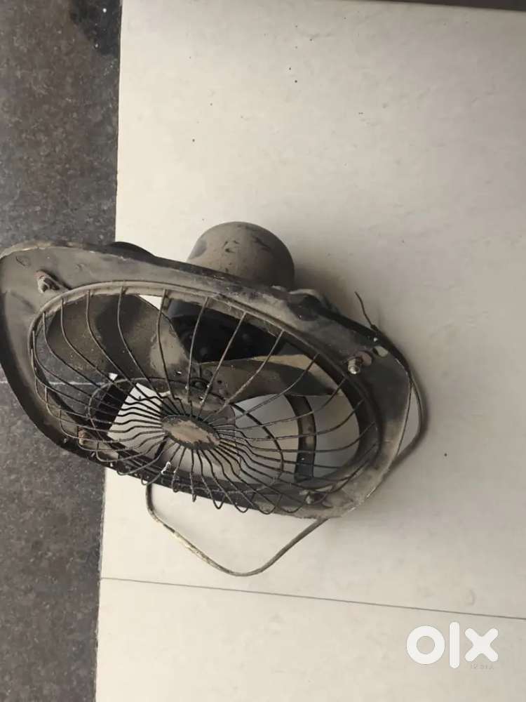 Exhasut fan in good condition