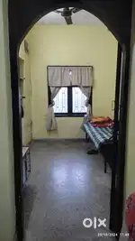 2bhk house for rent for only females