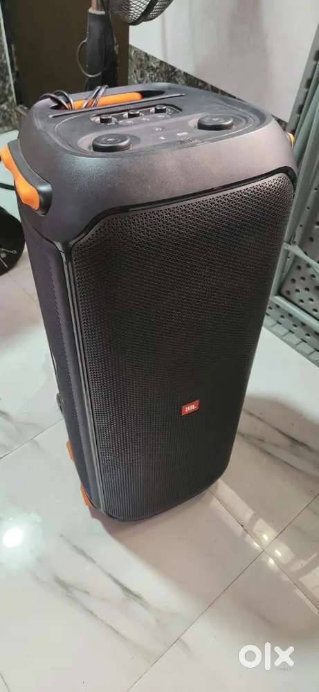 JBL Party BOX 710 Bluetooth Speaker
