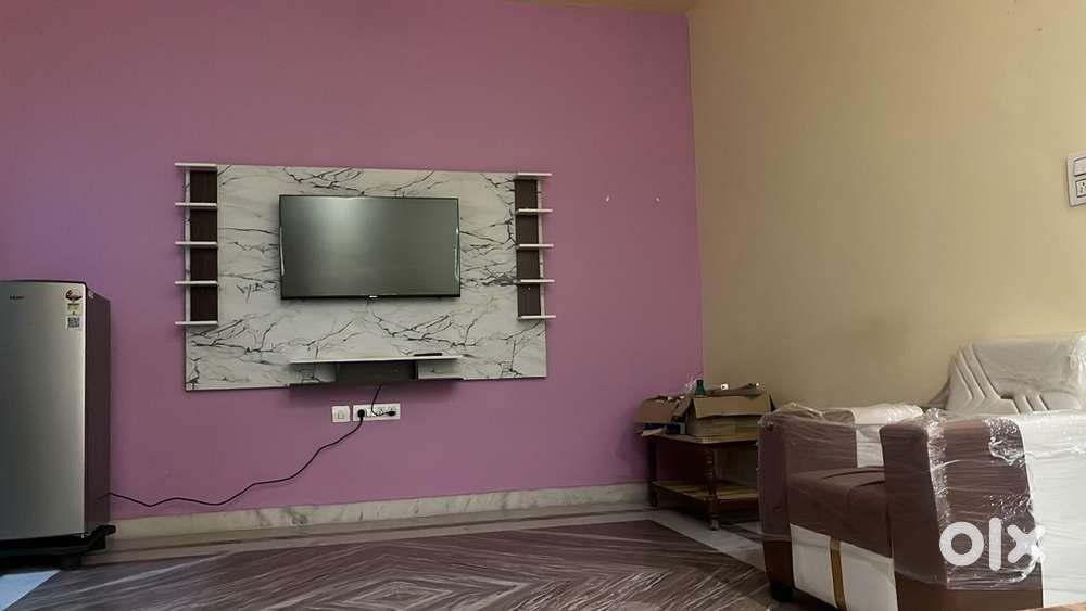 3bhk fully furnished house available on rent