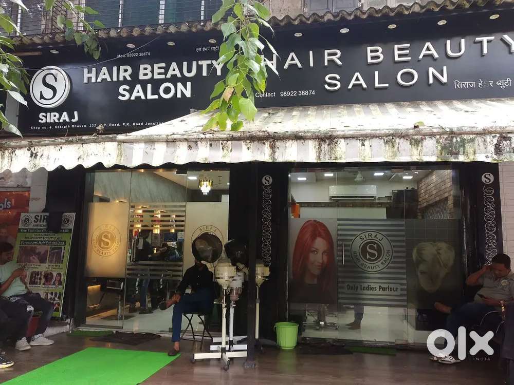 GOOD OPPORTUNITY UNISEX SALON MAKEUP VACANCY AVAILABLE(HR ARSHI SINGH)