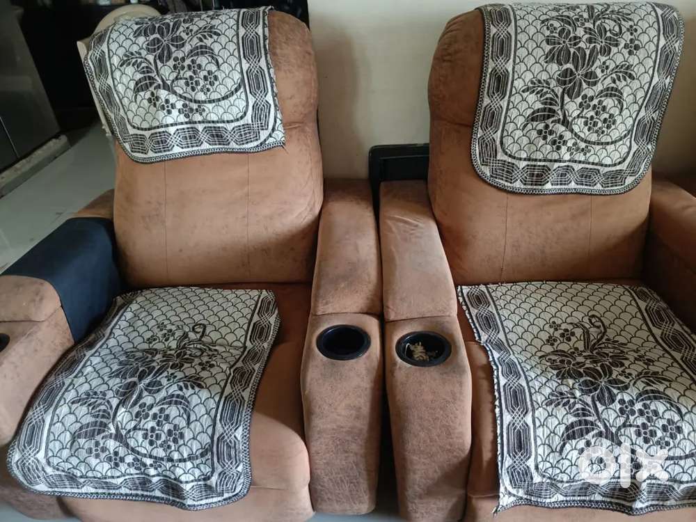 Recliner sofa set for sale