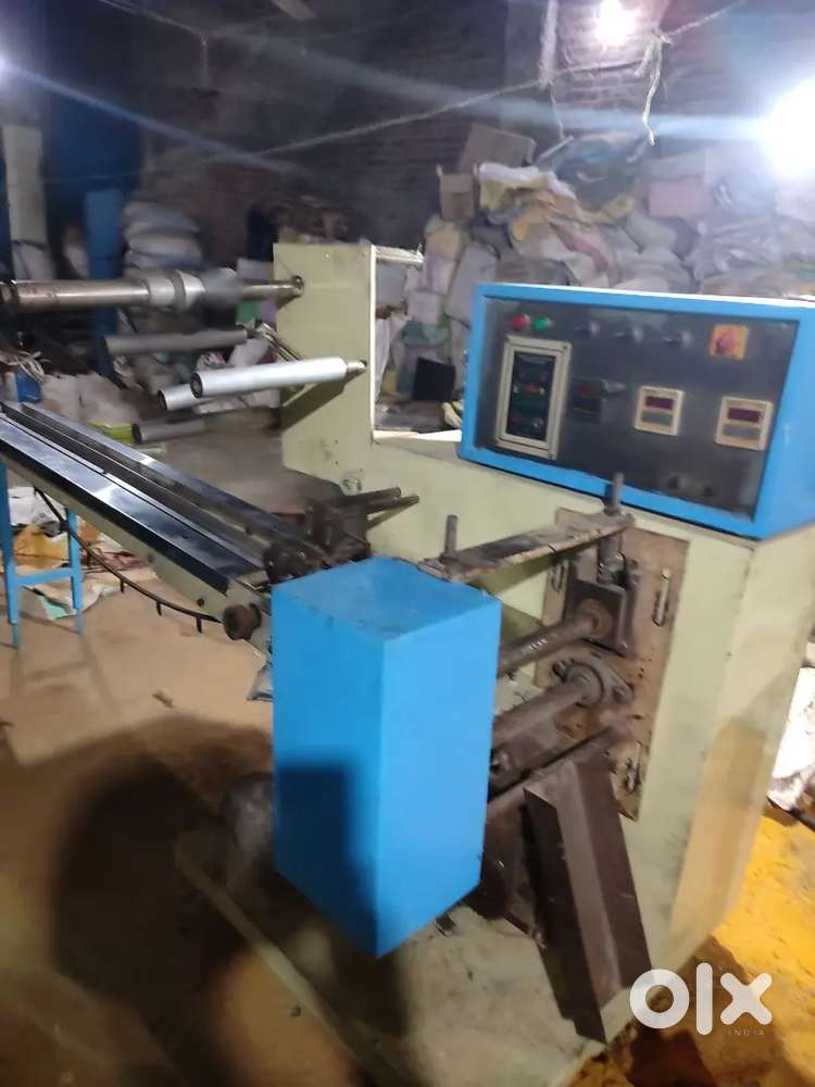Horizontal Flow wrapping pouch packing machine