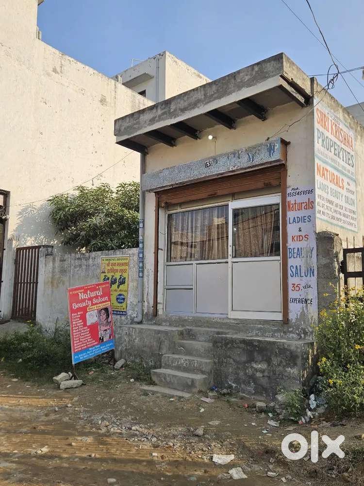 Plot for sale in friends colony next plot to omaxe