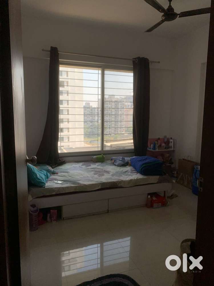2bhk flat rent for male
