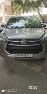 Toyota Innova Crysta 2016 Diesel Well Maintained